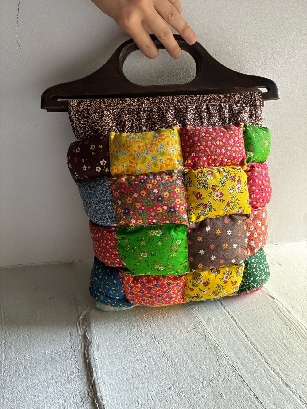 Vintage Patchwork Quilted Multicolor Handbag/Sewing Bag - Picture 6 of 7